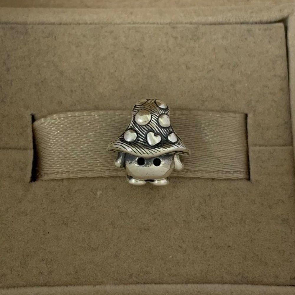 Pandora Cute Mushroom Charm
